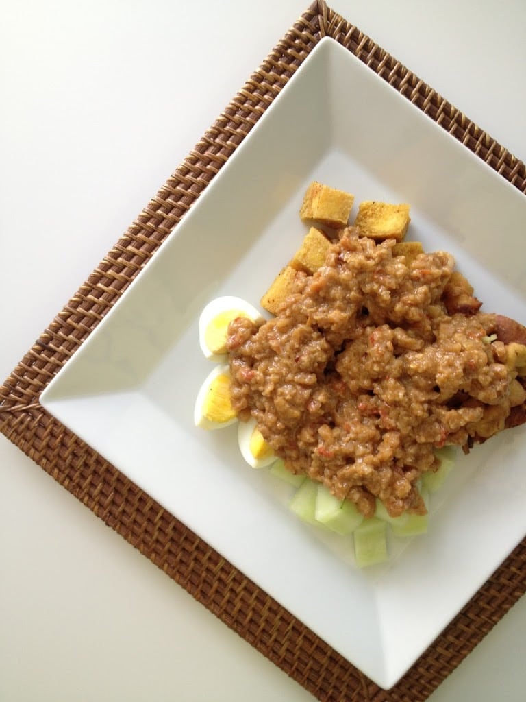 Mixed Salad in Peanut Sauce (Rojak Mamak)