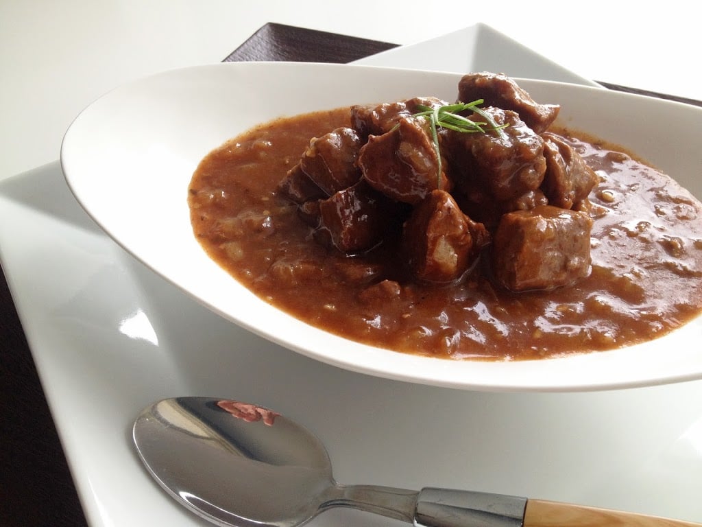 Slow Cooker Beef Goulash