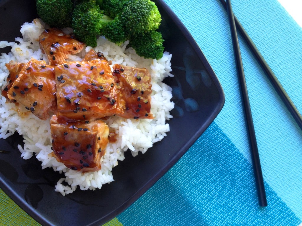 Salmon Bowl with Broccoli