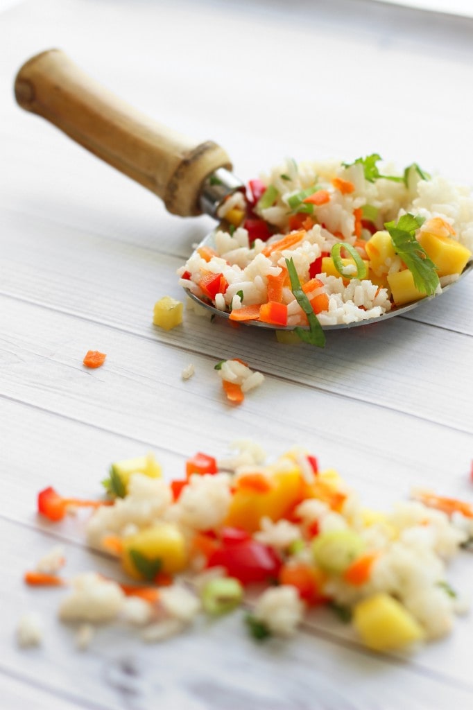 A fresh and delicious tropical mango salad with grilled curry shrimp. Use rice, quinoa, couscous, cauliflower rice or just about any grains!