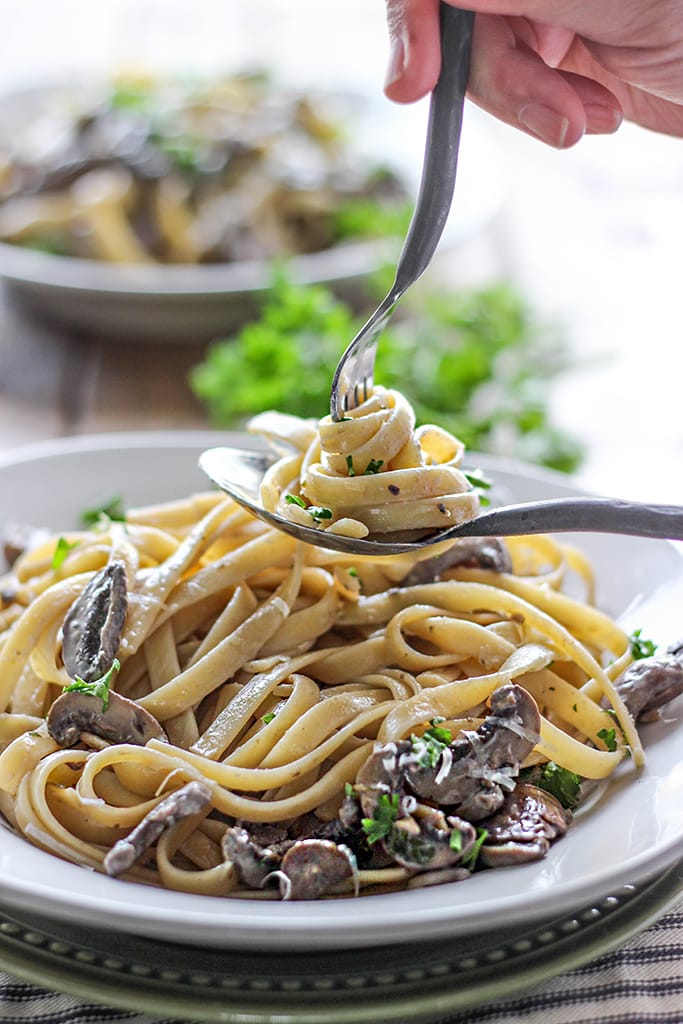 Hearty, earthy and meaty. This creamy mushroom Alfredo is a great dinner for two for pasta lovers.