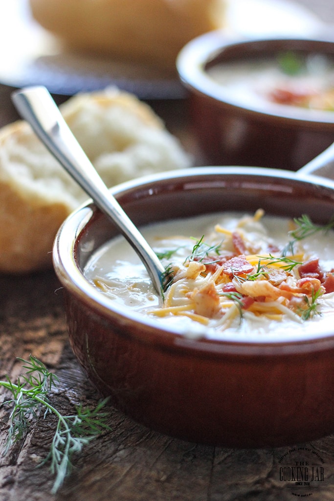 Slow cooker cream cheese and potato soup is hearty, creamy and perfect with bread. Slow cook your way to comfort food this winter.