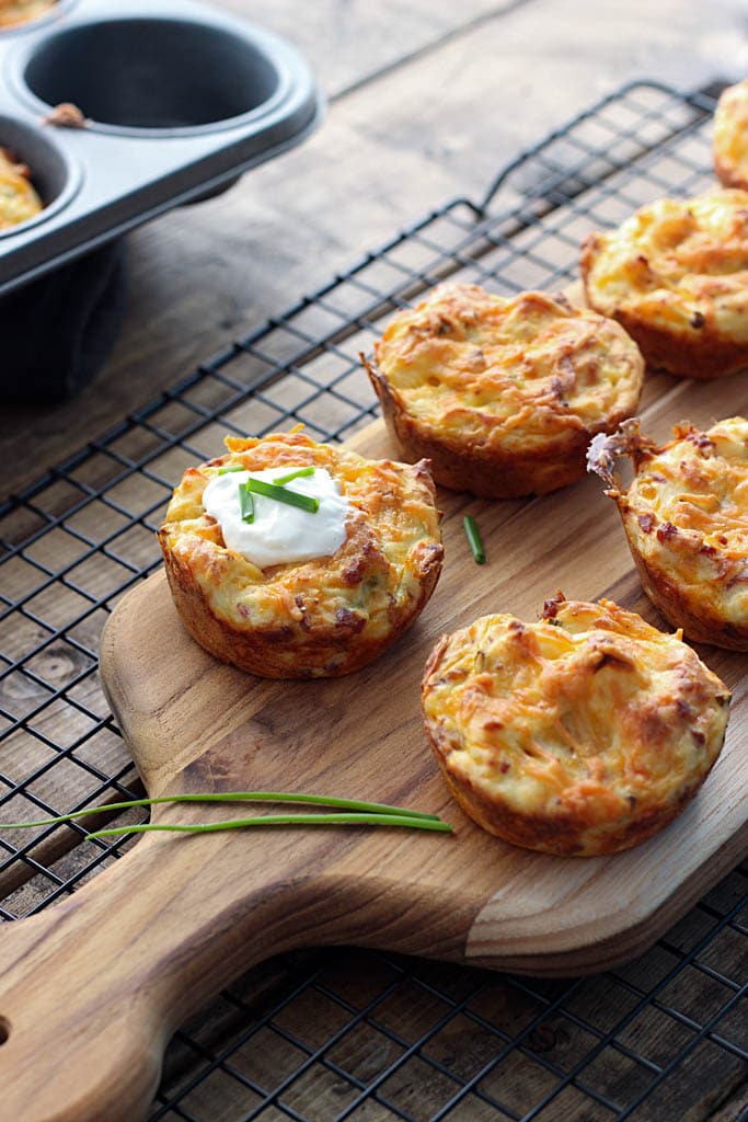 Work some magic on your mashed potatoes with mashed potato puffs! These loaded potato puffs will breathe some new life into your leftover mashed potatoes!