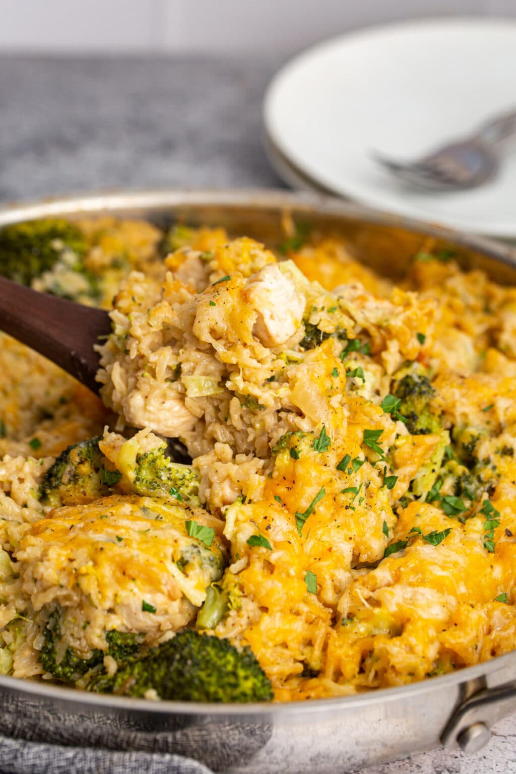 One Pot Chicken Broccoli Rice Casserole - The Cooking Jar